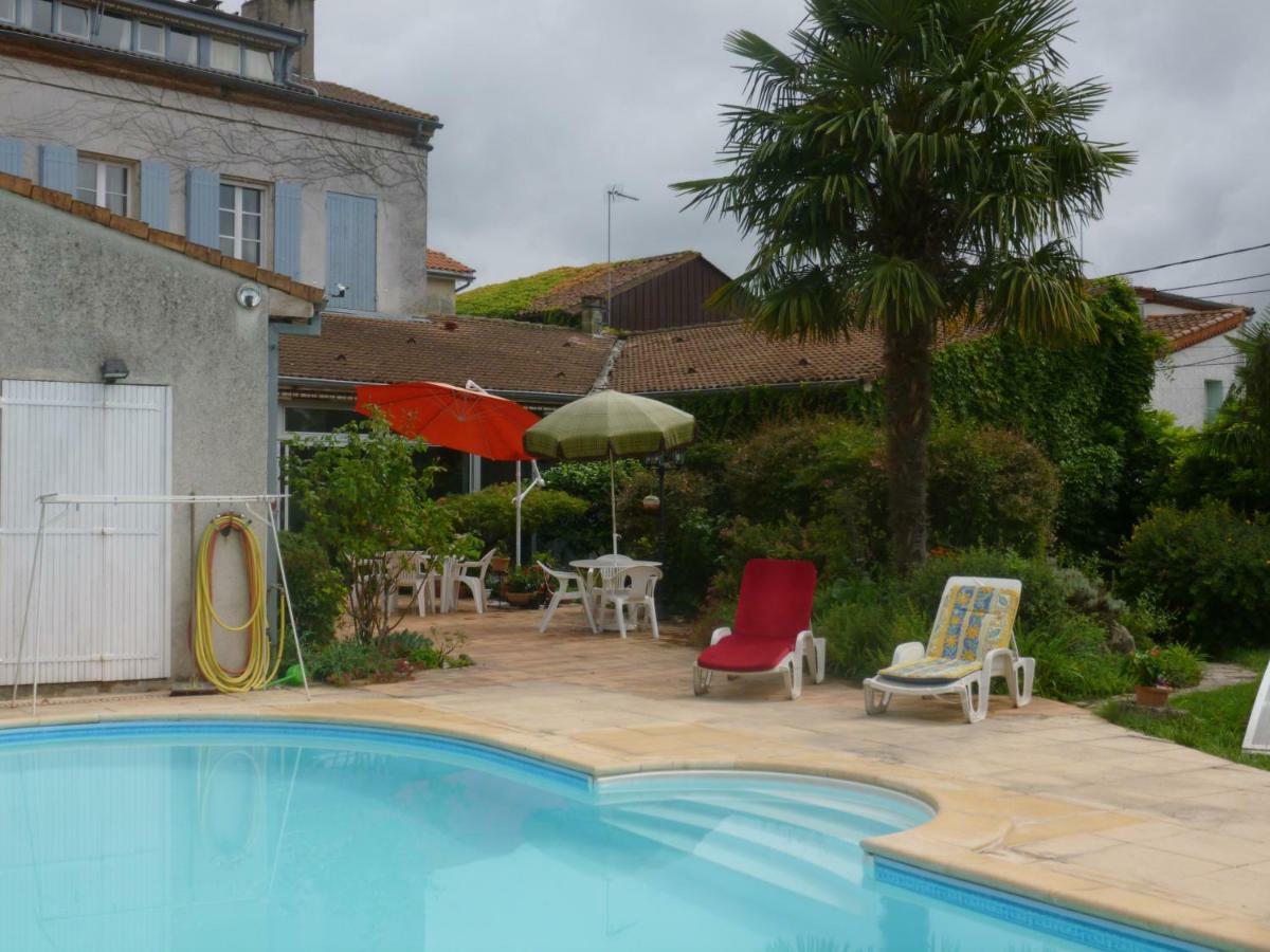 Clos Muneau Aiguillon Bagian luar foto